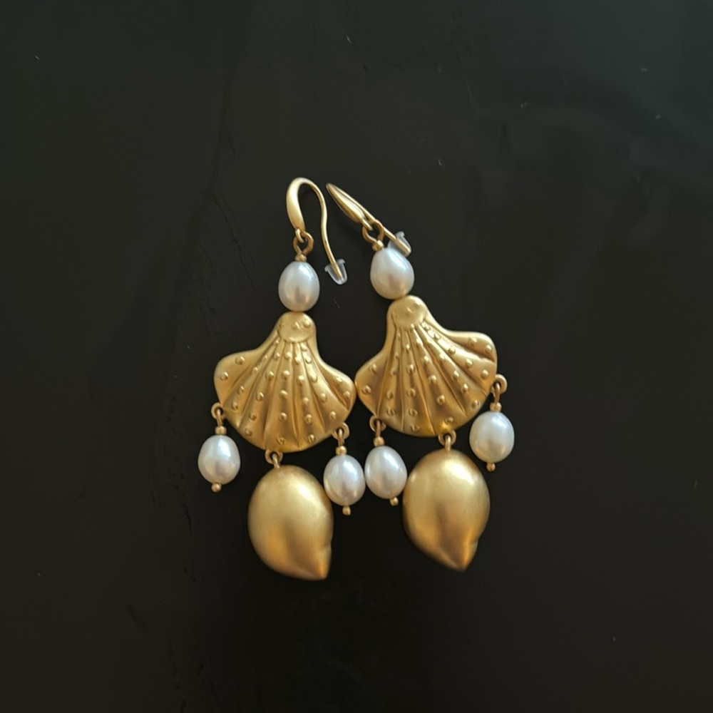 Authentic Tory Burch Cultured Pearl Earrings